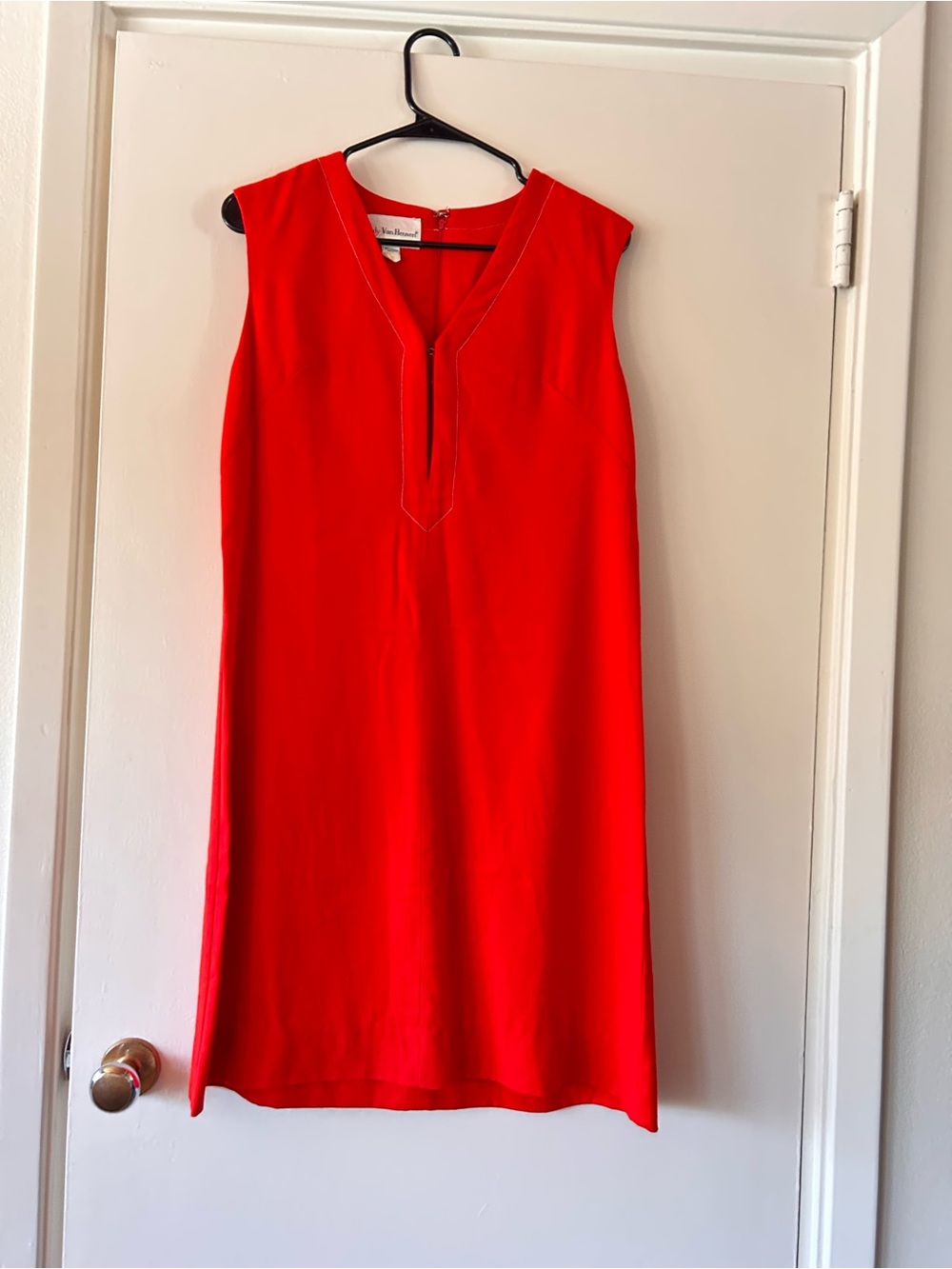 Vintage Retro 1960s Van Heusen Red V-Neck Shift Dress Hook and Eye Front Closure
